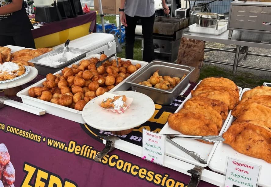 Dellina Concessions